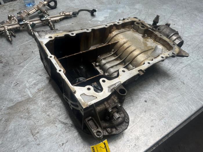 Gebruikte Carterpan Lexus IS (E3) 250 2.5 16V Prijs € 75,00 Margeregeling aangeboden door Poolman autodemontage