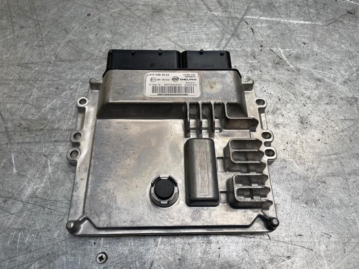 Gebruikte Computer Motormanagement Ssang Yong Rexton W 2.2 RX 220 E-XDI 16V 2WD Prijs € 250,00 Margeregeling aangeboden door Poolman autodemontage