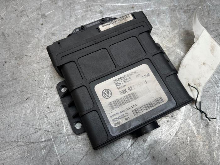 Computer Automatische Bak Volkswagen Transporter T5, 2003 / 2015 2.5 TDi, Bestel, Diesel, 2.460cc, 96kW (131pk), AXD, 2003-04 / 2009-11 (Gebruikt)
