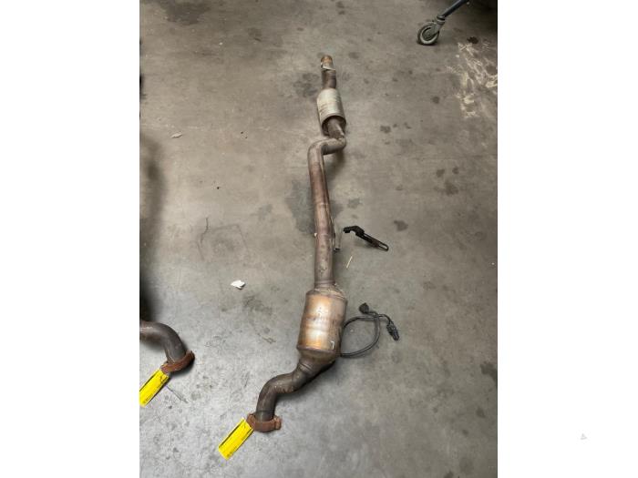 Gebruikte Voorpijp + katalysator Mercedes CL (216) 5.5 CL-550 V8 32V Prijs € 2.520,00 Margeregeling aangeboden door Poolman autodemontage