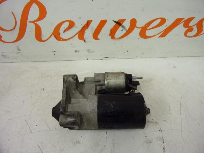 Gebruikte Startmotor Renault Espace (JK) 2.0 16V Turbo Prijs € 40,00 Margeregeling aangeboden door Autorecycling Reuvers B.V.
