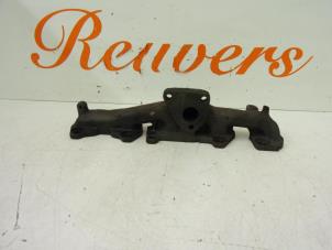 Gebruikte Uitlaatspruitstuk Peugeot Partner (GC/GF/GG/GJ/GK) 1.6 HDI 75 16V Prijs € 30,00 Margeregeling aangeboden door Autorecycling Reuvers B.V.