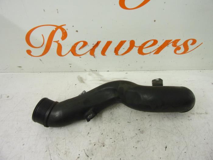 Gebruikte Intercooler Buis Saab 9-3 II (YS3F) 2.8 V6 24V Turbo Prijs € 25,00 Margeregeling aangeboden door Autorecycling Reuvers B.V.
