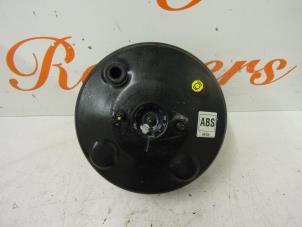 Gebruikte Rembol Ssang Yong Rexton 2.7 Xdi RX/RJ 270 16V Prijs € 175,00 Margeregeling aangeboden door Autorecycling Reuvers B.V.