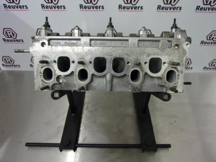 Cilinderkop van een Volkswagen Lupo (6X1) 1.7 SDi 60 2001