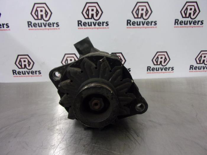 Gebruikte Dynamo Fiat Fiorino (146) 1.7 TDS Prijs € 35,00 Margeregeling aangeboden door Autorecycling Reuvers B.V.