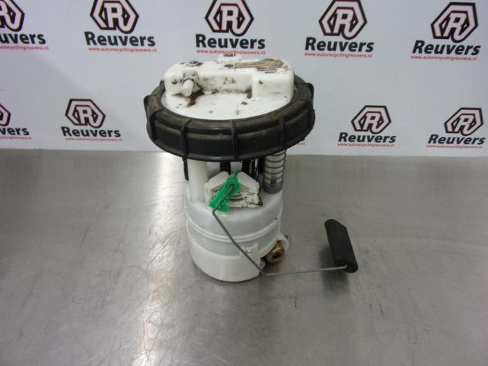 Gebruikte Tank element Pomp Renault Modus/Grand Modus (JP) 1.6 16V Prijs € 35,00 Margeregeling aangeboden door Autorecycling Reuvers B.V.