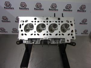 Gebruikte Cilinderkop Peugeot 206 (2A/C/H/J/S) 1.1 XN,XR Prijs € 150,00 Margeregeling aangeboden door Autorecycling Reuvers B.V.