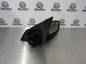 Gebruikte Spiegel Buiten rechts Renault Megane II CC (EM) 1.9 dCi 120 Prijs € 40,00 Margeregeling aangeboden door Autorecycling Reuvers B.V.