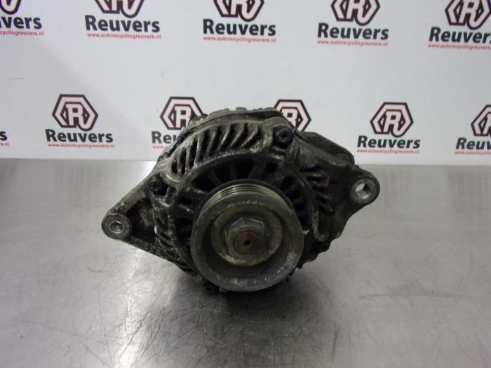 Gebruikte Dynamo Smart Forfour (454) 1.1 12V Prijs € 40,00 Margeregeling aangeboden door Autorecycling Reuvers B.V.