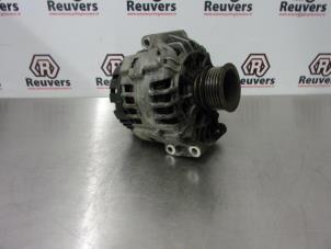 Gebruikte Dynamo Renault Laguna II Grandtour (KG) 1.8 16V Prijs € 35,00 Margeregeling aangeboden door Autorecycling Reuvers B.V.