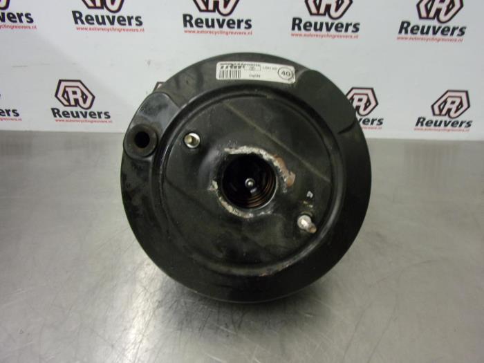 Gebruikte Rembol Toyota Corolla (E12) 1.4 16V VVT-i Prijs € 40,00 Margeregeling aangeboden door Autorecycling Reuvers B.V.