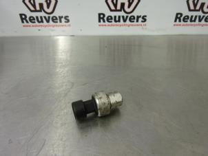 Gebruikte Drukschakelaar airco Renault Megane II CC (EM) 1.9 dCi 120 Prijs € 15,00 Margeregeling aangeboden door Autorecycling Reuvers B.V.