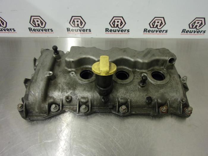 Gebruikte Kleppendeksel Saab 9-3 II (YS3F) 2.8 V6 24V Turbo Prijs € 30,00 Margeregeling aangeboden door Autorecycling Reuvers B.V.