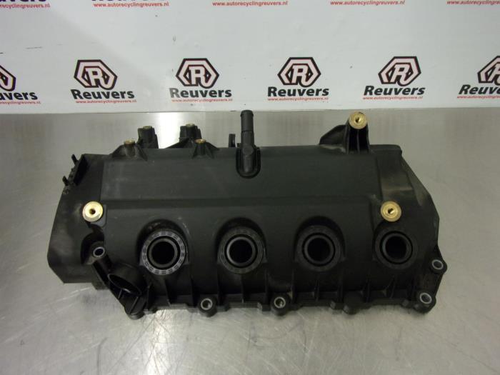 Gebruikte Kleppendeksel Renault Twingo (C06) 1.2 16V Prijs € 40,00 Margeregeling aangeboden door Autorecycling Reuvers B.V.