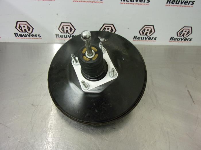 Gebruikte Rembekrachtiger Opel Corsa D 1.3 CDTi 16V Ecotec Prijs € 40,00 Margeregeling aangeboden door Autorecycling Reuvers B.V.