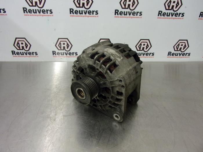 Gebruikte Dynamo Volvo V40 (VW) 1.9 D Prijs € 40,00 Margeregeling aangeboden door Autorecycling Reuvers B.V.