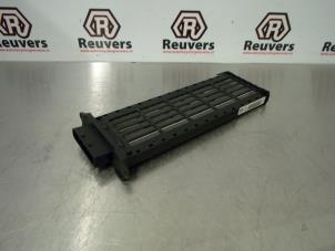 Gebruikte Kachel Verwarmingselement Renault Megane III Grandtour (KZ) 1.5 dCi 110 Prijs € 25,00 Margeregeling aangeboden door Autorecycling Reuvers B.V.