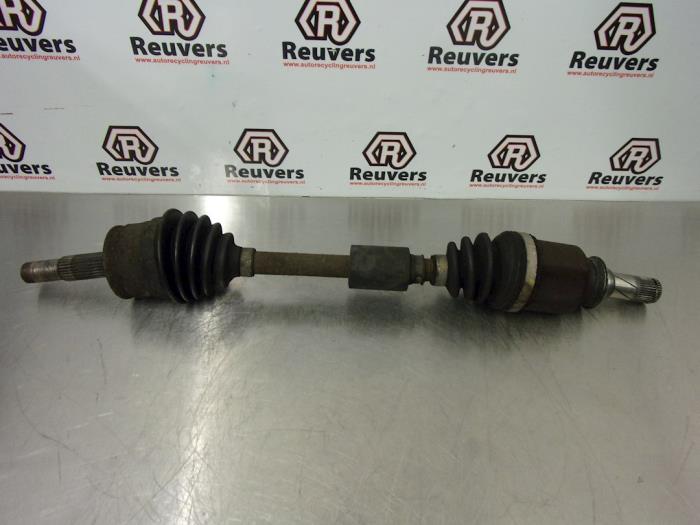 Gebruikte Steekas links-voor Smart Forfour (454) 1.1 12V Prijs € 35,00 Margeregeling aangeboden door Autorecycling Reuvers B.V.
