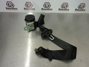 Gebruikte Veiligheidsgordel rechts-achter Smart Forfour (454) 1.1 12V Prijs € 35,00 Margeregeling aangeboden door Autorecycling Reuvers B.V.