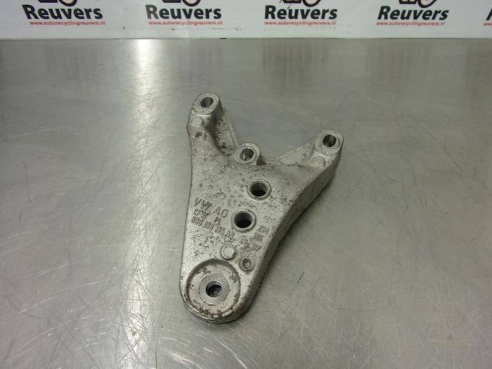 Gebruikte Motorrubber Skoda Fabia II (5J) 1.4 TDI 80 Prijs € 10,00 Margeregeling aangeboden door Autorecycling Reuvers B.V.