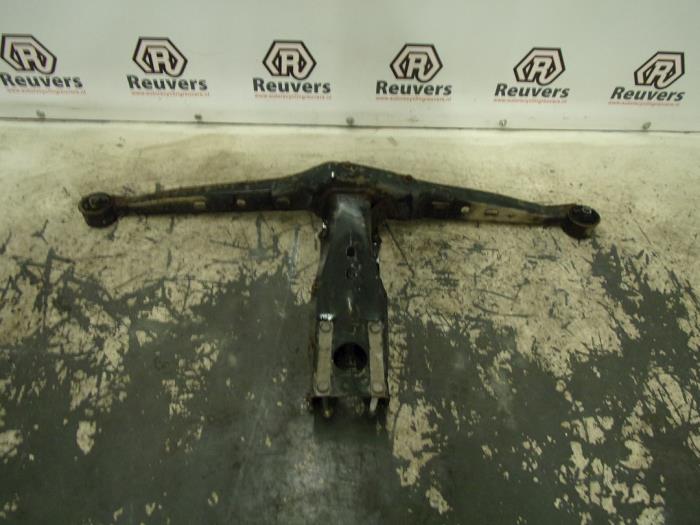 Gebruikte Subframe Subaru Forester (SG) 2.0 16V XT Prijs € 75,00 Margeregeling aangeboden door Autorecycling Reuvers B.V.