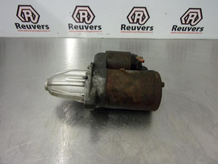 Gebruikte Startmotor Mitsubishi Colt (Z2/Z3) 1.3 16V Prijs € 40,00 Margeregeling aangeboden door Autorecycling Reuvers B.V.