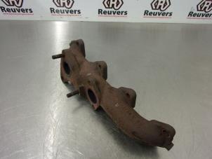 Gebruikte Uitlaatspruitstuk Renault Twingo II (CN) 1.5 dCi 70 Prijs € 30,00 Margeregeling aangeboden door Autorecycling Reuvers B.V.