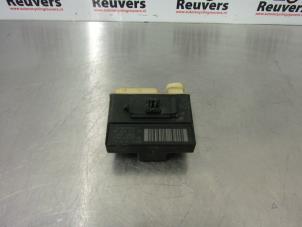 Gebruikte Gloeirelais Citroen DS3 (SA) 1.6 e-HDi Prijs € 20,00 Margeregeling aangeboden door Autorecycling Reuvers B.V.