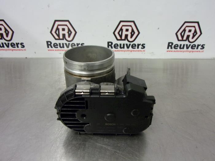 Gebruikte Gasklephuis Alfa Romeo GT (937) 2.0 JTS 16V Prijs € 40,00 Margeregeling aangeboden door Autorecycling Reuvers B.V.