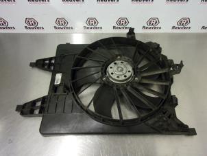 Gebruikte Koelvin Motor Renault Kangoo Express (FW) 1.5 dCi 105 FAP Prijs € 35,00 Margeregeling aangeboden door Autorecycling Reuvers B.V.