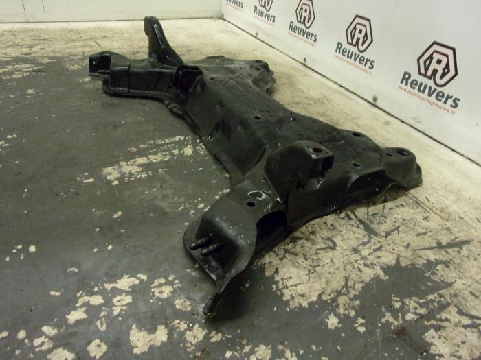 Subframe van een Citroën C4 Picasso (UD/UE/UF) 1.6 HDiF 16V 110 2007