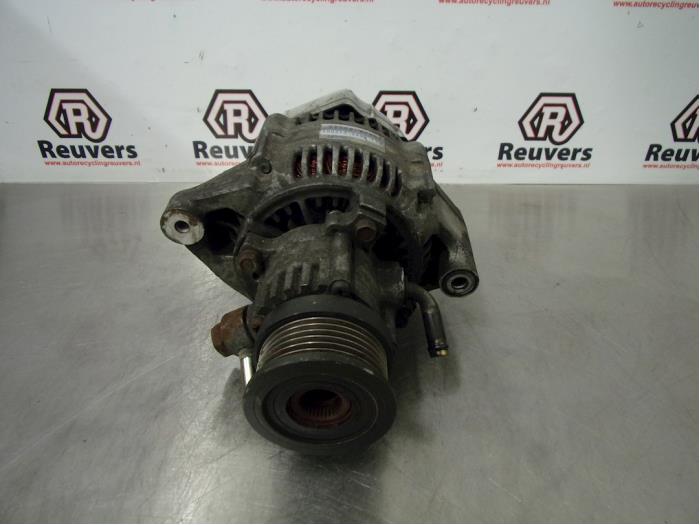 Gebruikte Dynamo Hyundai Getz 1.5 CRDi 12V Prijs € 40,00 Margeregeling aangeboden door Autorecycling Reuvers B.V.