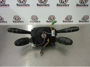 Gebruikte Combischakelaar Stuurkolom Peugeot 207 SW (WE/WU) 1.6 HDi 16V Prijs € 60,00 Margeregeling aangeboden door Autorecycling Reuvers B.V.