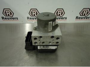 Gebruikte ABS Pomp Ford Mondeo IV Wagon 2.3 16V Prijs € 100,00 Margeregeling aangeboden door Autorecycling Reuvers B.V.