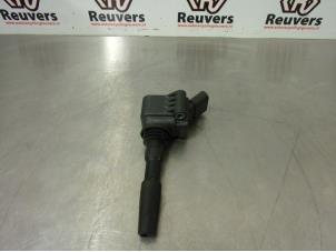 Gebruikte Pen Bobine Volkswagen Up! (121) 1.0 12V 60 Prijs € 15,00 Margeregeling aangeboden door Autorecycling Reuvers B.V.