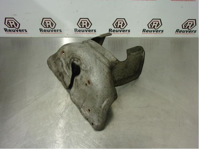 Gebruikte Hitteschild uitlaat Peugeot 207/207+ (WA/WC/WM) 1.6 16V Prijs € 20,00 Margeregeling aangeboden door Autorecycling Reuvers B.V.