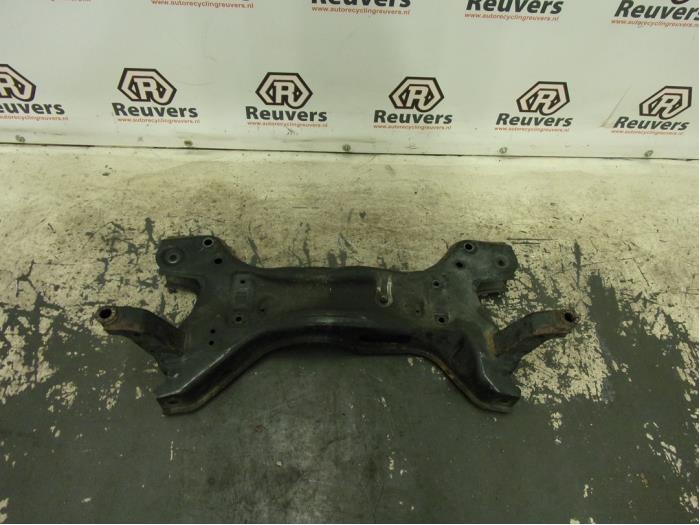 Gebruikte Subframe Seat Ibiza IV (6J5) 1.9 TDI 90 Prijs € 40,00 Margeregeling aangeboden door Autorecycling Reuvers B.V.