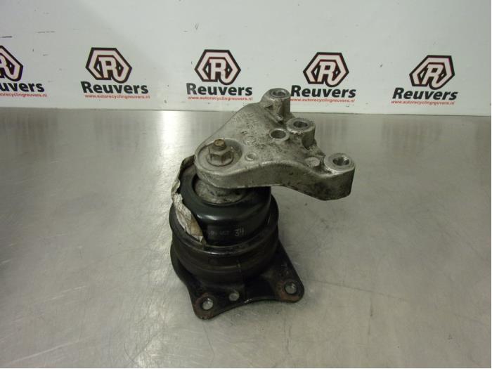 Gebruikte Motorrubber Seat Ibiza IV (6J5) 1.9 TDI 90 Prijs € 20,00 Margeregeling aangeboden door Autorecycling Reuvers B.V.