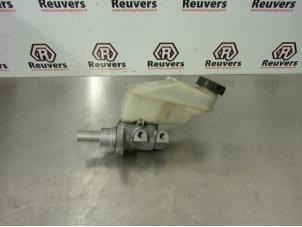 Gebruikte Hoofdremcilinder Toyota Yaris II (P9) 1.4 D-4D Prijs € 25,00 Margeregeling aangeboden door Autorecycling Reuvers B.V.