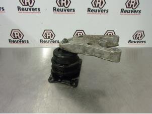 Gebruikte Motorsteun Volkswagen Fox (5Z) 1.2 Prijs € 25,00 Margeregeling aangeboden door Autorecycling Reuvers B.V.