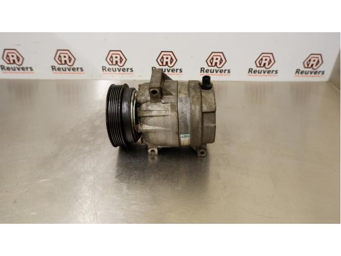 Gebruikte Aircopomp Renault Laguna II Grandtour (KG) 1.6 16V Prijs € 50,00 Margeregeling aangeboden door Autorecycling Reuvers B.V.