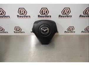 Gebruikte Airbag links (Stuur) Mazda 3 (BK12) 1.6i 16V Prijs € 40,00 Margeregeling aangeboden door Autorecycling Reuvers B.V.