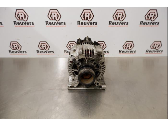 Gebruikte Dynamo Mercedes A (W168) 1.4 A-140 Prijs € 40,00 Margeregeling aangeboden door Autorecycling Reuvers B.V.