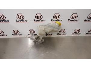 Gebruikte Hoofdremcilinder Citroen Nemo (AA) 1.3 HDi 75 Prijs € 25,00 Margeregeling aangeboden door Autorecycling Reuvers B.V.