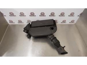 Gebruikte Luchtfilterhuis Citroen Nemo (AA) 1.3 HDi 75 Prijs € 30,00 Margeregeling aangeboden door Autorecycling Reuvers B.V.