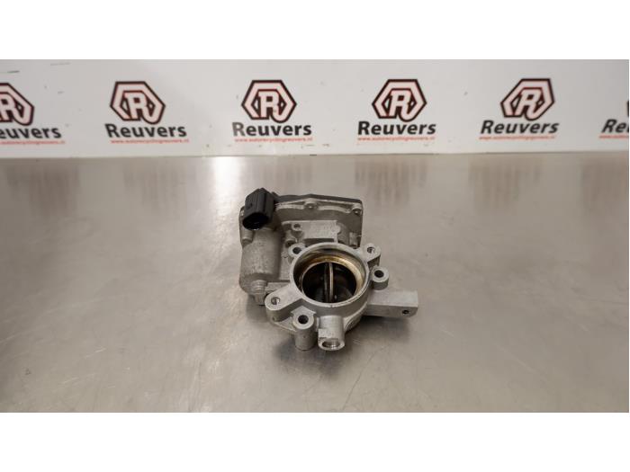 Gebruikte Gasklephuis Chevrolet Aveo 1.3 D 16V Prijs € 30,00 Margeregeling aangeboden door Autorecycling Reuvers B.V.