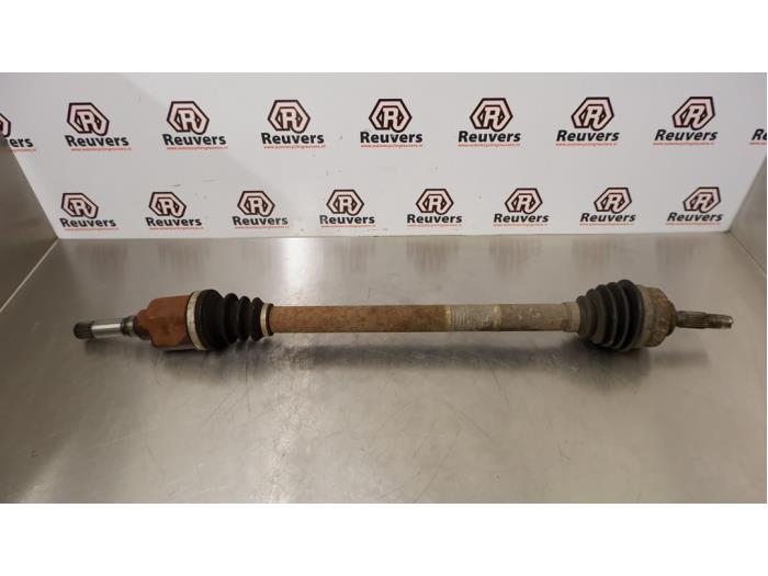 Gebruikte Aandrijfas rechts-voor Peugeot 207 SW (WE/WU) 1.4 16V Vti Prijs € 35,00 Margeregeling aangeboden door Autorecycling Reuvers B.V.