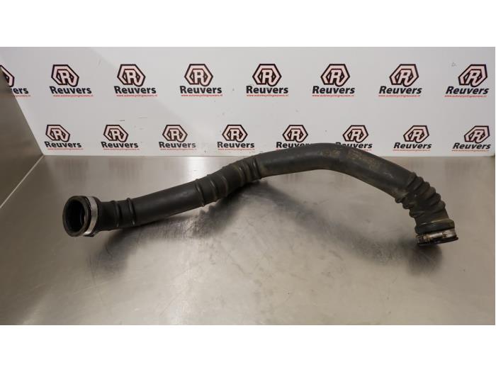 Gebruikte Intercooler Buis Volvo V60 I (FW/GW) 1.6 T3 16V Prijs € 25,00 Margeregeling aangeboden door Autorecycling Reuvers B.V.