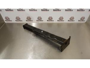 Gebruikte Subframe Citroen C4 Coupé (LA) 1.4 16V Prijs € 20,00 Margeregeling aangeboden door Autorecycling Reuvers B.V.
